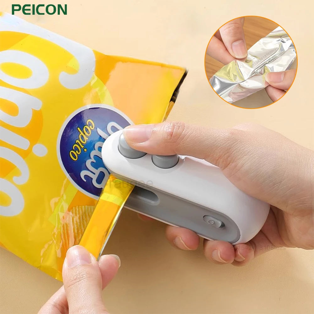 Portable 2-in-1 USB Rechargeable Mini Heat Sealer with Cutter Magnetic Bag Resealer Machine for Plastic Bags Snacks Storage
