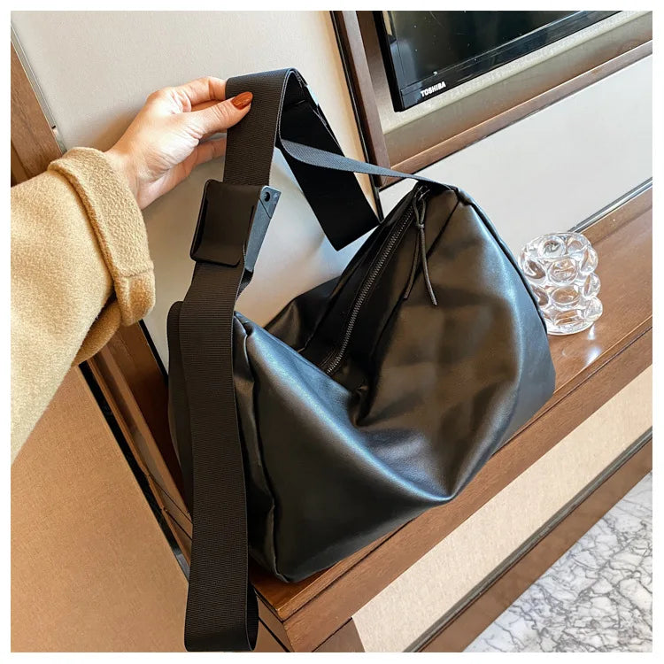 Tilorraine women bag leather large capacity single shoulder bag PU female versatile messenger bag retro style crossbody bag