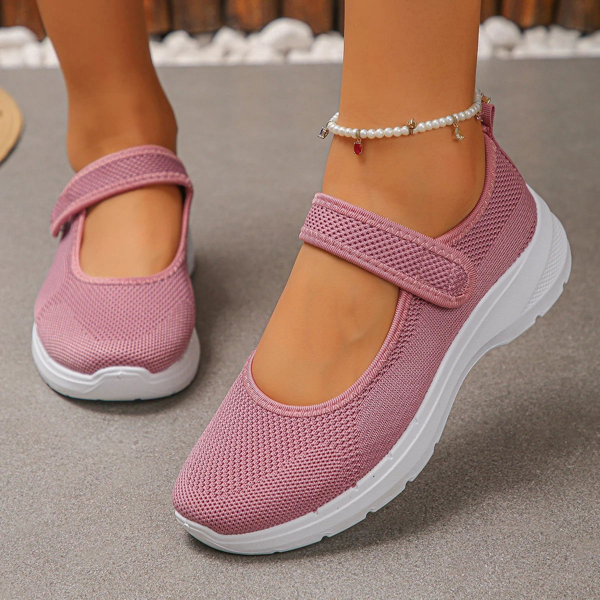 *Fashionable Thick Soled Breathable Vulcanized Shoes for Spring/autumn New Round Toe Comfortable Casual Sports Shoes for Women
