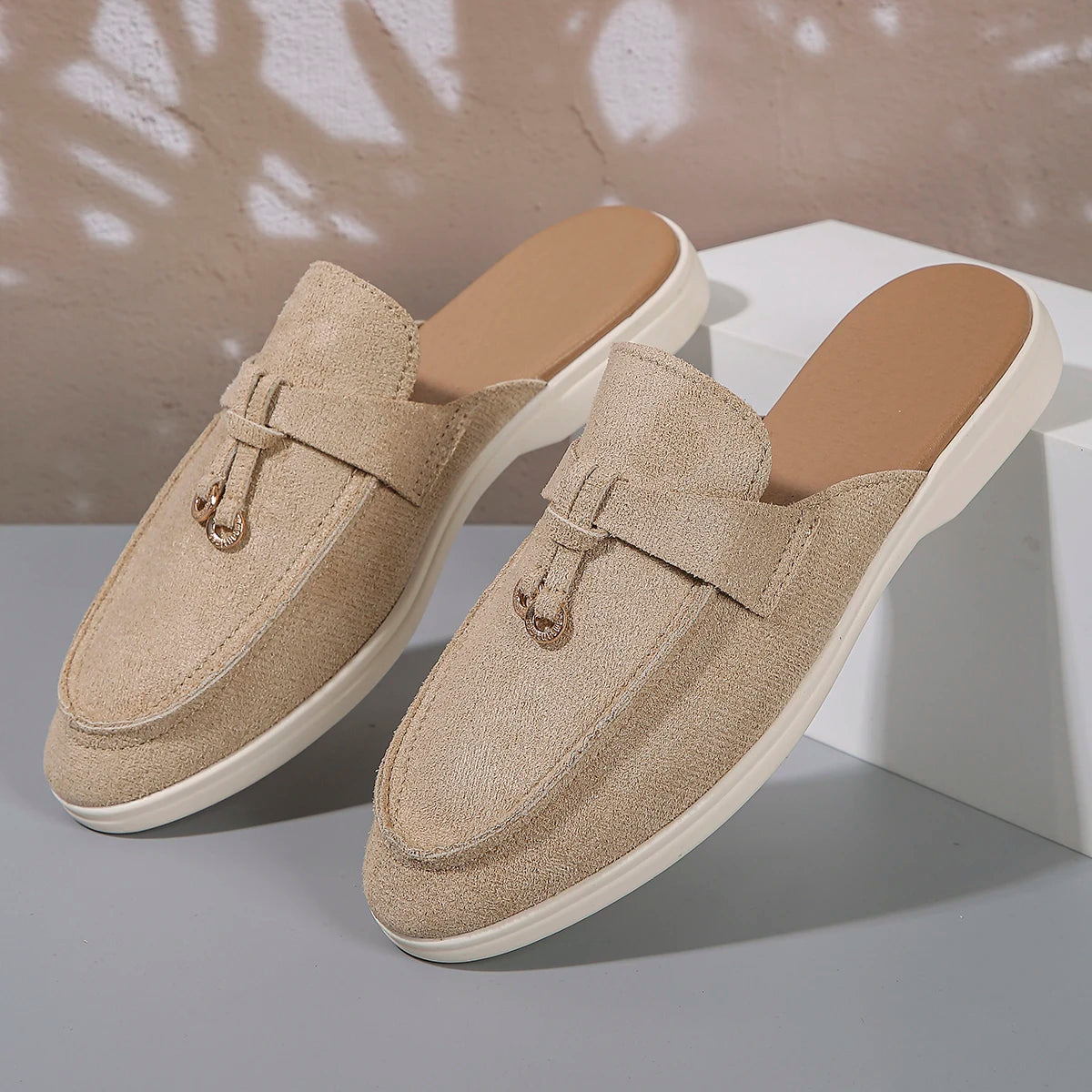2025 Spring and Autumn New Lofu Shoes Women Soft Flannelette Retro Lazy Step Thick Flat Comfortable Slippers