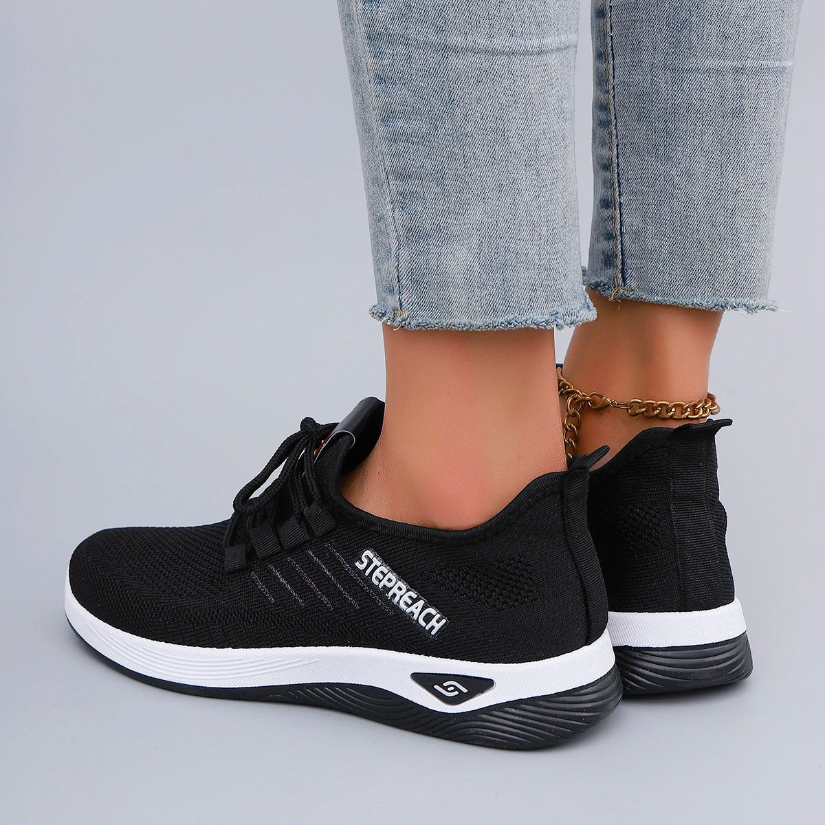 Spring and Autumn New Women's Casual Lace up Comfortable, Breathable, Lightweight and Wear-Resistant Sports Shoes