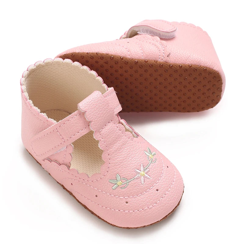 0-18M Baby Girl Princess Shoes Cute Printed Soft Cloth Bottom Anti slip Spring and Autumn Princess Shoes First Step Shoes