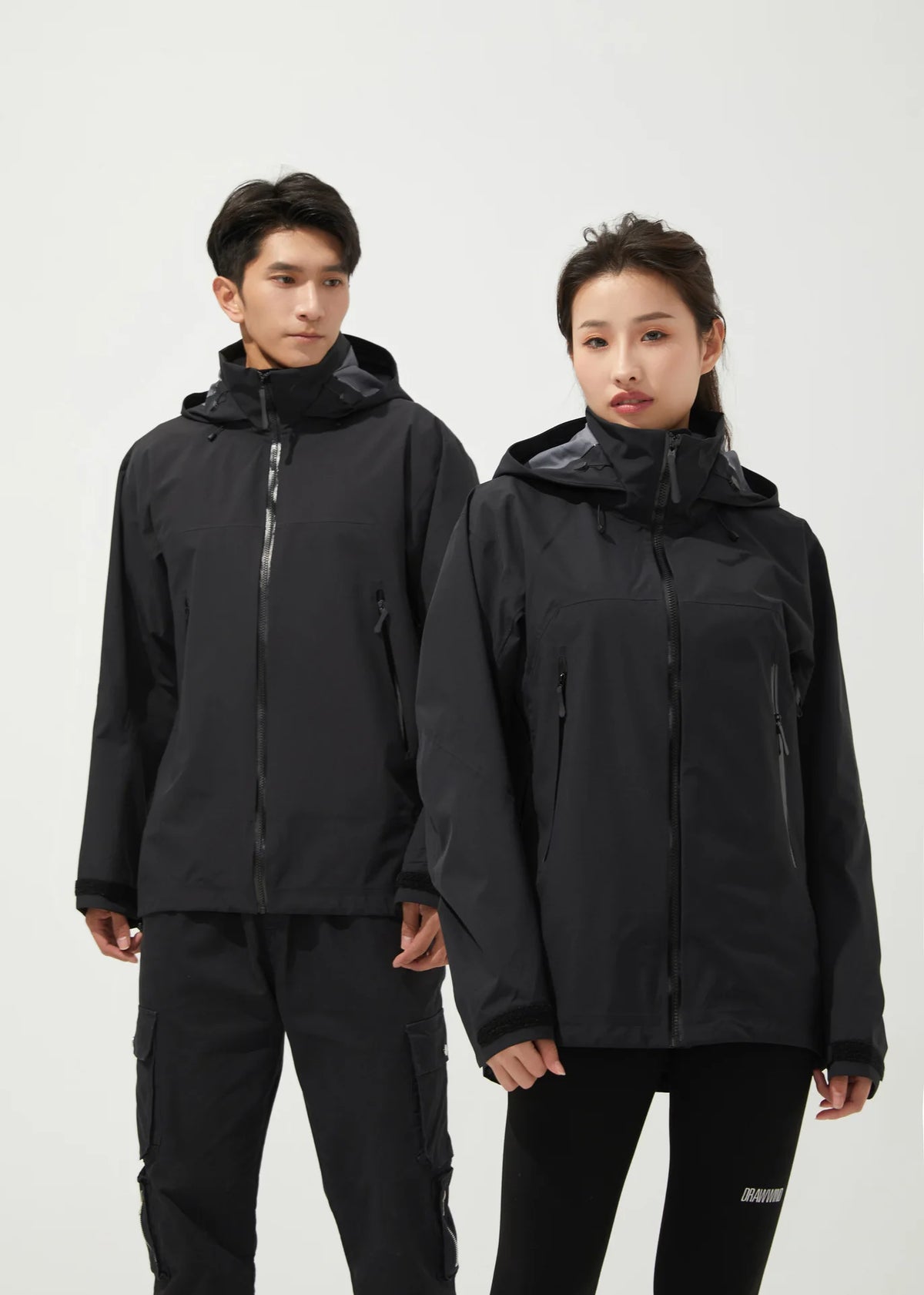 2026 Outdoor Men's and Women's, Fashionable, Windproof and Waterproof, Mountaineering, Breathable, Travel, Camping, Windbreaker
