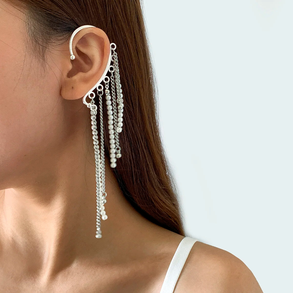 IngeSight.Z 1PC Imitation Pearl Sequins Long Tassel Earrings Kpop Arc Ear Hanging Fake Cartilage Clip Earrings Jewelry Accessory