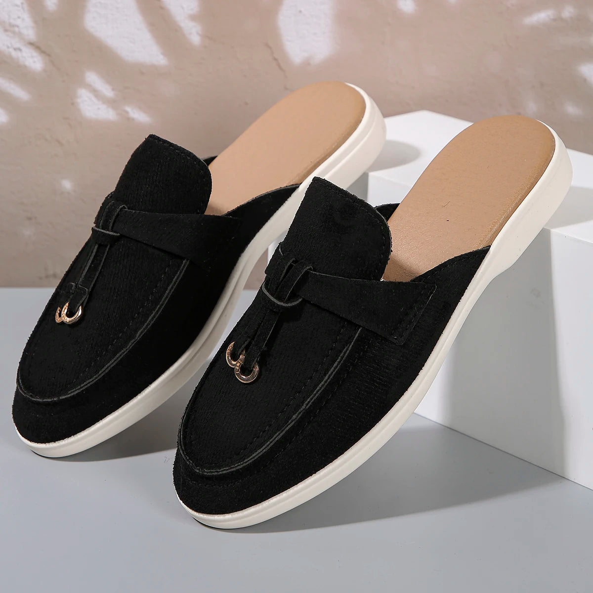 2025 Spring and Autumn New Lofu Shoes Women Soft Flannelette Retro Lazy Step Thick Flat Comfortable Slippers