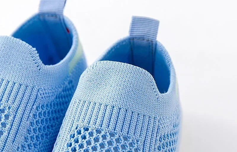 Spring Popular New Baby Shoes Mesh Knit Breathable Kid Girls Boys 0-3T Summer Slip-On Casual Sneakers Toddler Non-Skid Prewalker
