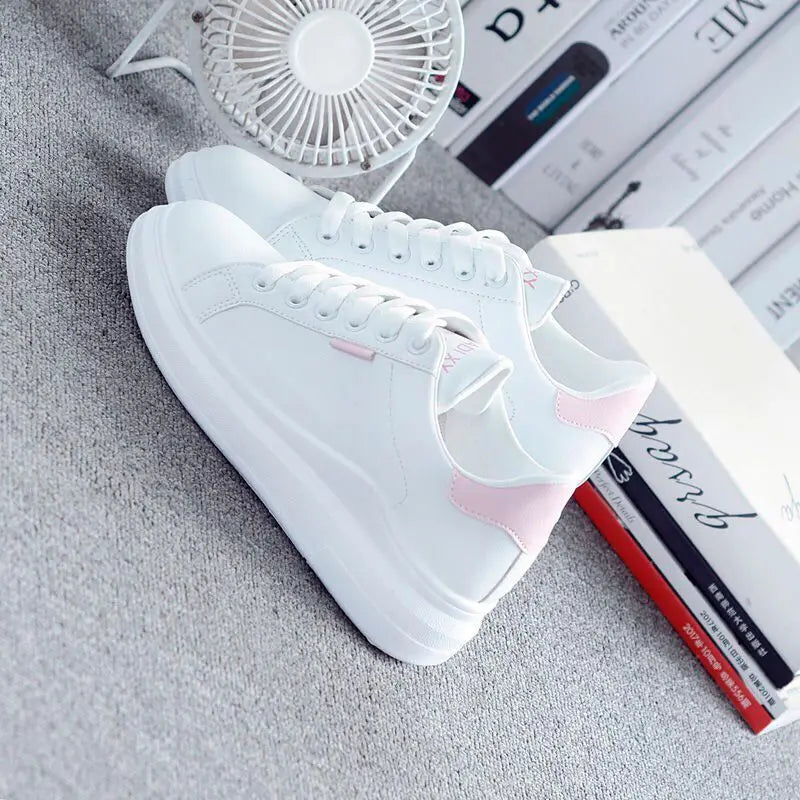 Shoes 2025 Women Running Spring Autumn Fashion White Breathable Embroidered Flower Lace-Up Casual Sneakers Zapatos De Mujer