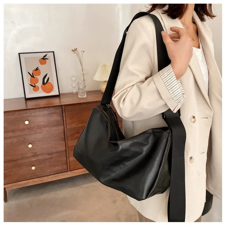 Tilorraine women bag leather large capacity single shoulder bag PU female versatile messenger bag retro style crossbody bag