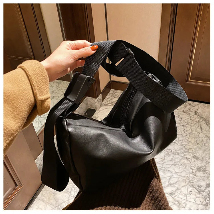 Tilorraine women bag leather large capacity single shoulder bag PU female versatile messenger bag retro style crossbody bag