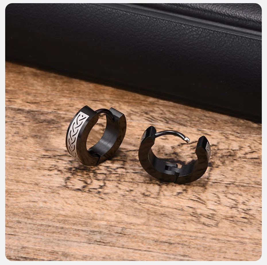Vnox Cool Celtic Knot Hoop Earrings for Men, Anti Allergy Stainless Steel Round Huggie Earrings Gifts Jewelry,brincos masculinos