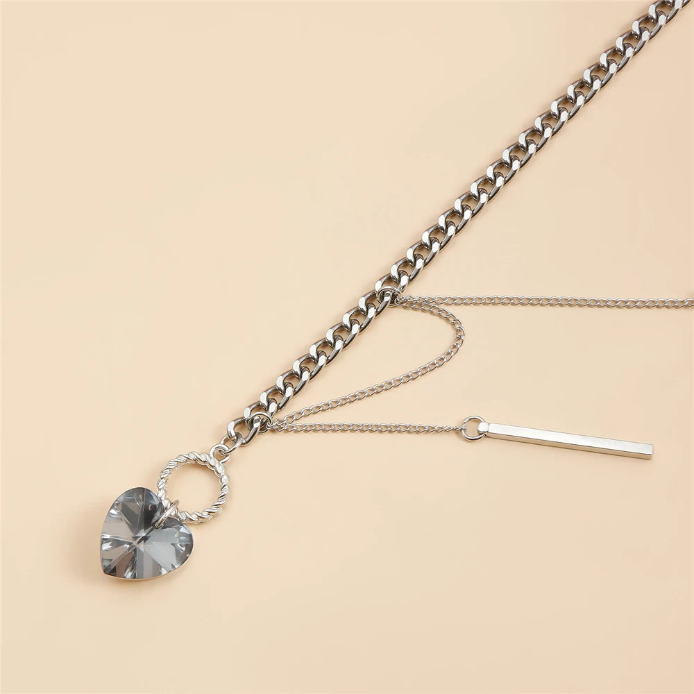 Trendy Irregular Crystal Beaded Necklace INS Style Elegant Starfish Tassel Necklace Luxury Heart Pendant Choker for Women