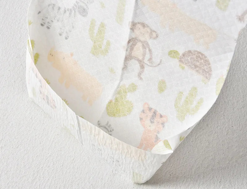 10/30/50pcs Disposable Baby Bibs Waterproof Feeding Bibs for Children Portable Burp Cloth Babies Accessories