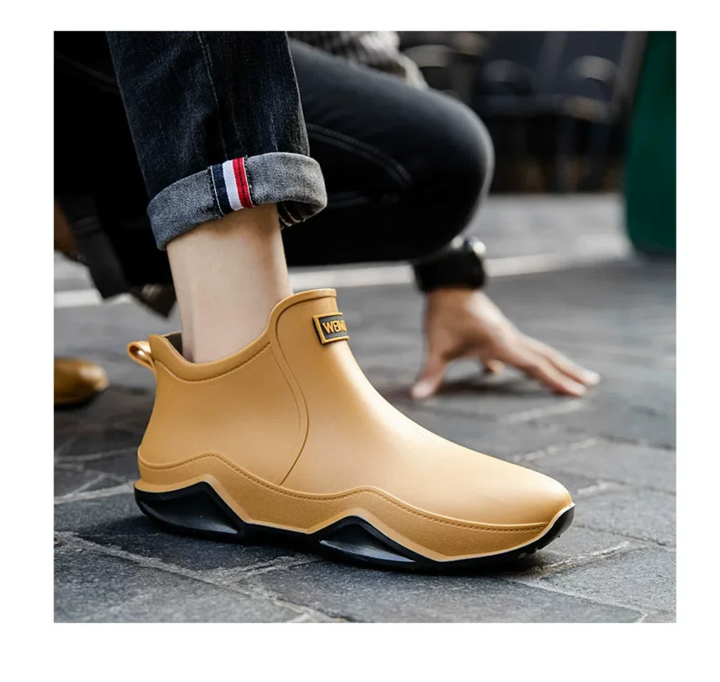 Fashionable Men & Women’s Ankle Rain Boots Anti-Slip Waterproof Shoes Work Boots Suitable For Summer & Winter Rainy & Snowy Day
