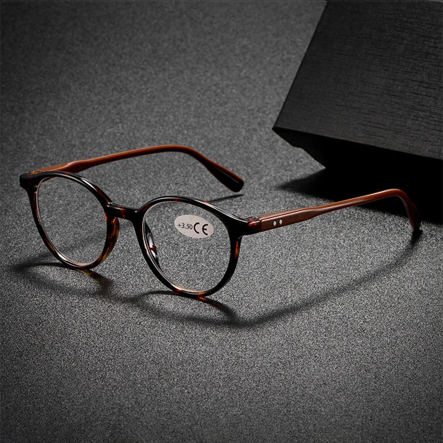 Elegant Retro Reading Glasses, Unisex Round PC Frame, High Definition Presbyopic Eyewear, Trendy Vintage Style