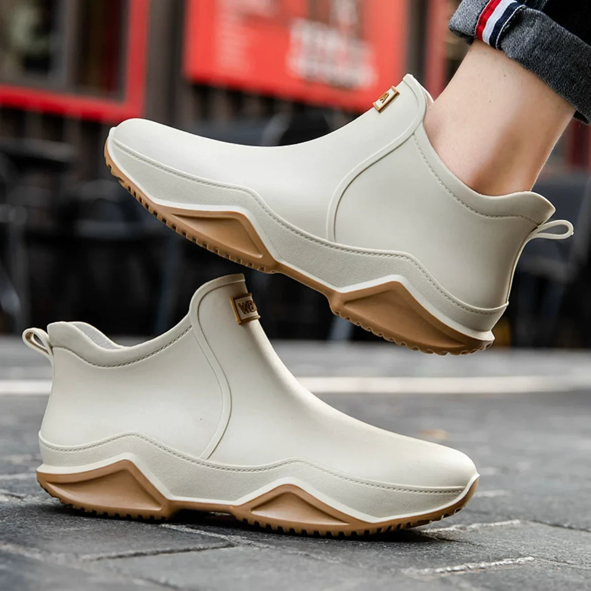Fashionable Men & Women’s Ankle Rain Boots Anti-Slip Waterproof Shoes Work Boots Suitable For Summer & Winter Rainy & Snowy Day