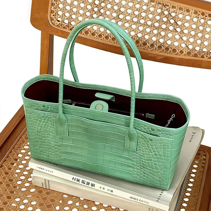 Luxury Crocodile Print Vintage Green Handbag, Large Capacity Magnetic Buckle Clutch, Casual Elegant Commuter Purse For Women Bag