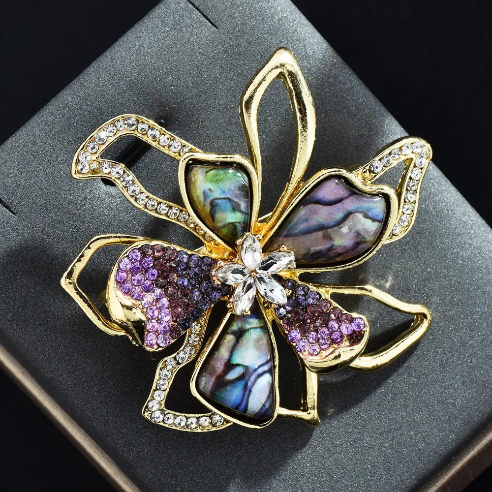 SKEDS Exquisite Classic Flower Crystal Enamel Pin Brooch For Women  Fashion Elegant Vintage Lady Drip Oil Plant Badges