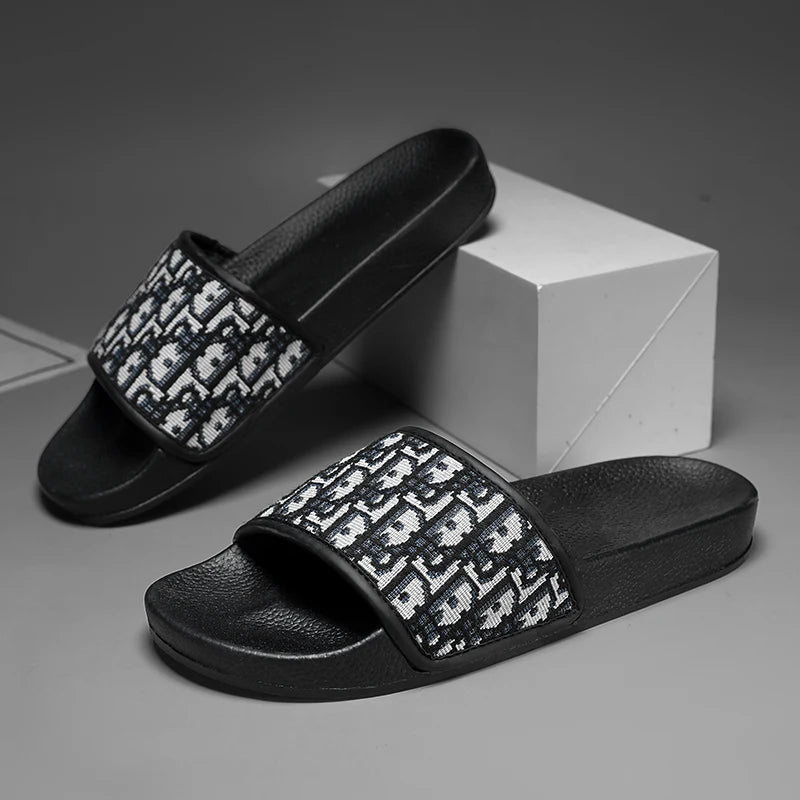 Men's Home Slippers Lightweight Summer New Style Flat and Worn Casual Retro Patterned Anti-slip Quick-drying Sandals