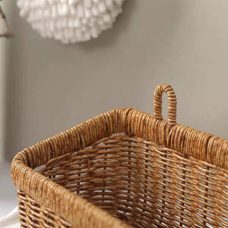 Wall mounted Ginger and Garlic Storage Basket Plastic Woven Plant Hanging Basket Kitchen Storage Basket Rattan Basket