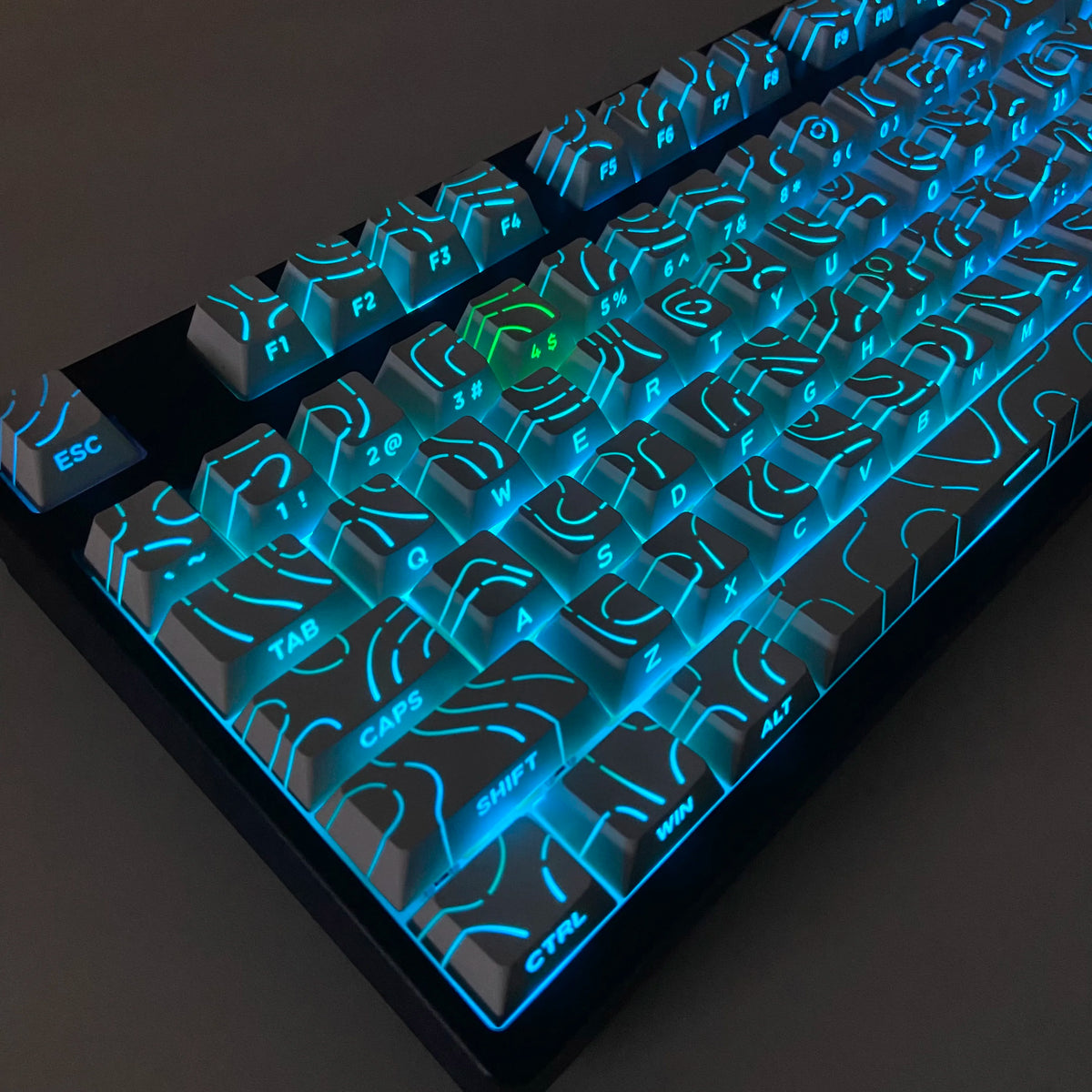 Lines Sided Shine Through Keycaps Cherry Profile Black White 97/133 Keys Customer keycaps for Mechanical Keyboard 60% 65% 75%