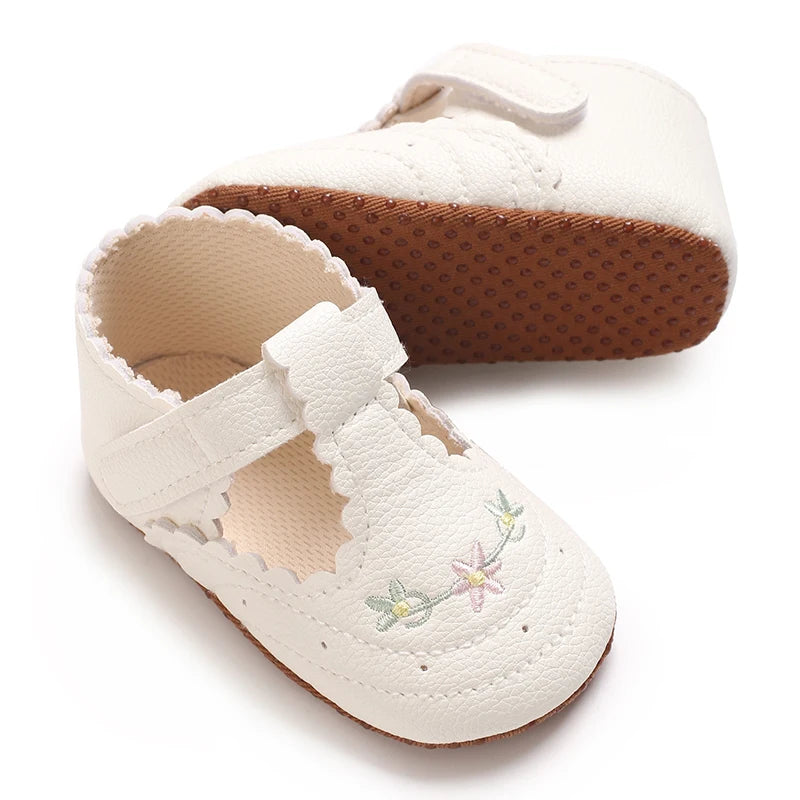 0-18M Baby Girl Princess Shoes Cute Printed Soft Cloth Bottom Anti slip Spring and Autumn Princess Shoes First Step Shoes