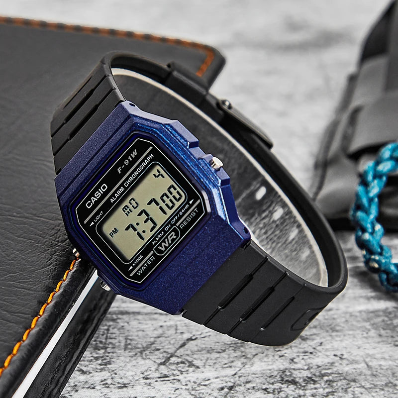 Casio F-91WM-2A Versatile Small Square Watch Retro Comfortable Design