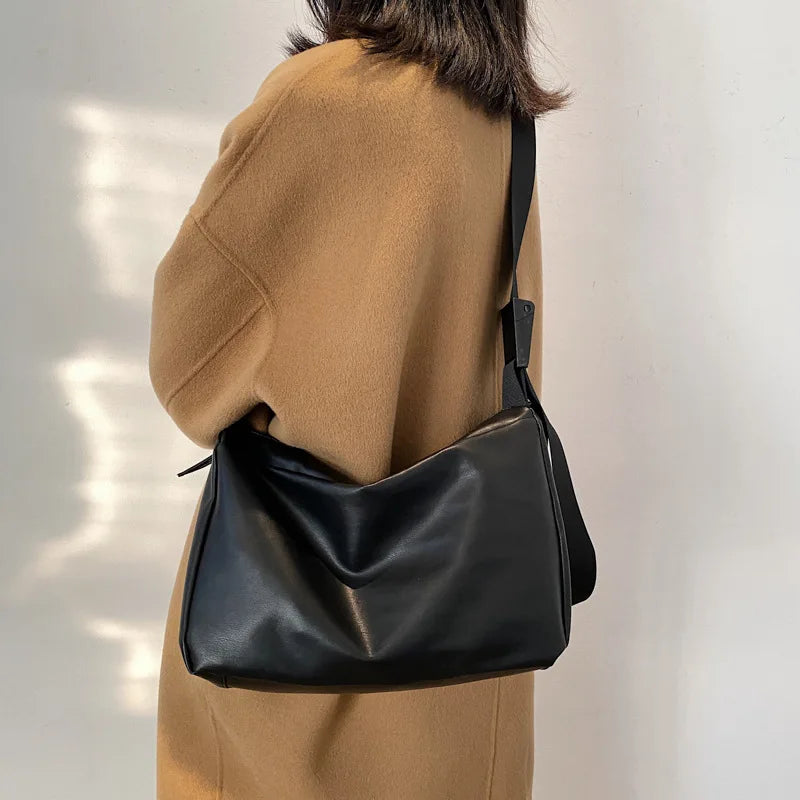 Tilorraine women bag leather large capacity single shoulder bag PU female versatile messenger bag retro style crossbody bag