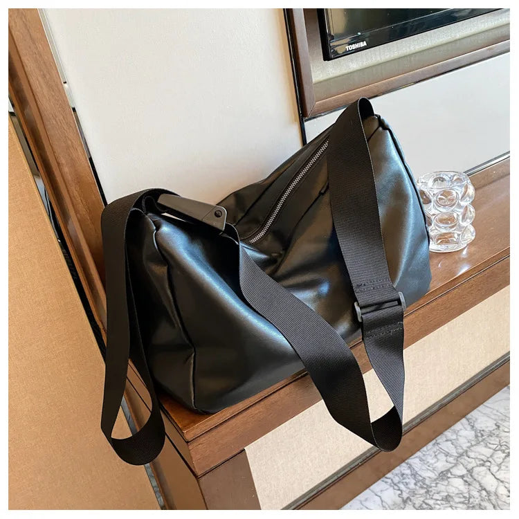 Tilorraine women bag leather large capacity single shoulder bag PU female versatile messenger bag retro style crossbody bag