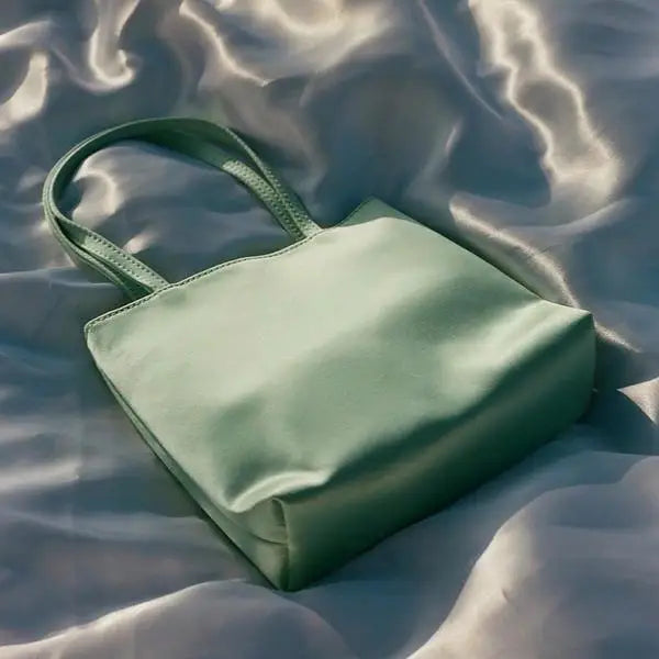 Women Bag Silk-like 2025 New Spring Summer Korean Simple Solid Purses and Handbags Girls Bags