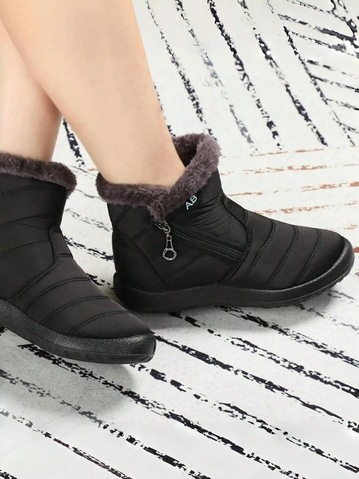 Women High‑Top Cotton Winter Boots Warm Anti‑Slip Slip‑on Loafers Soft Plush Lined Comfort Casual Outdoor Daily Women Shoes