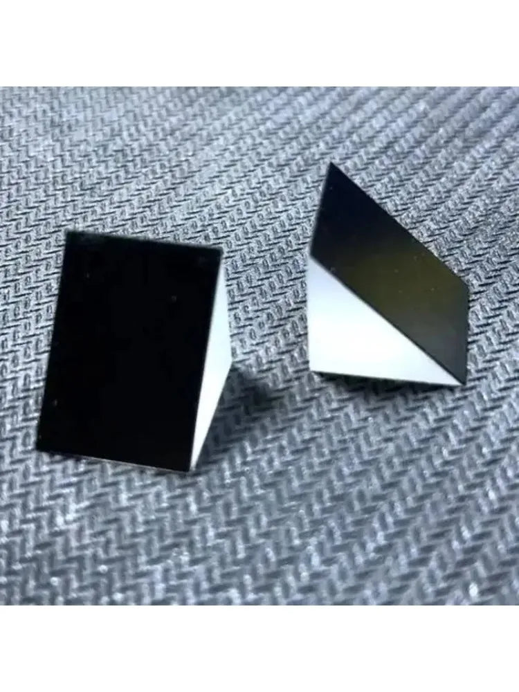 20*20*20mm Optical K9 glass right-angle prism with 45-degree internal reflection coating and blackened.