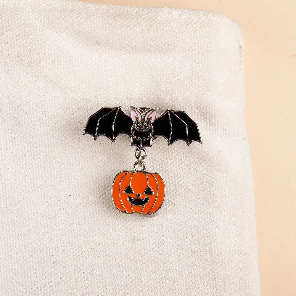 Dark Punk Style Halloween Enamel Brooch Creative Bat Pumpkin Skull Ghost Snake Lapel Pin Badge Backpack Clothing Hat Accessories