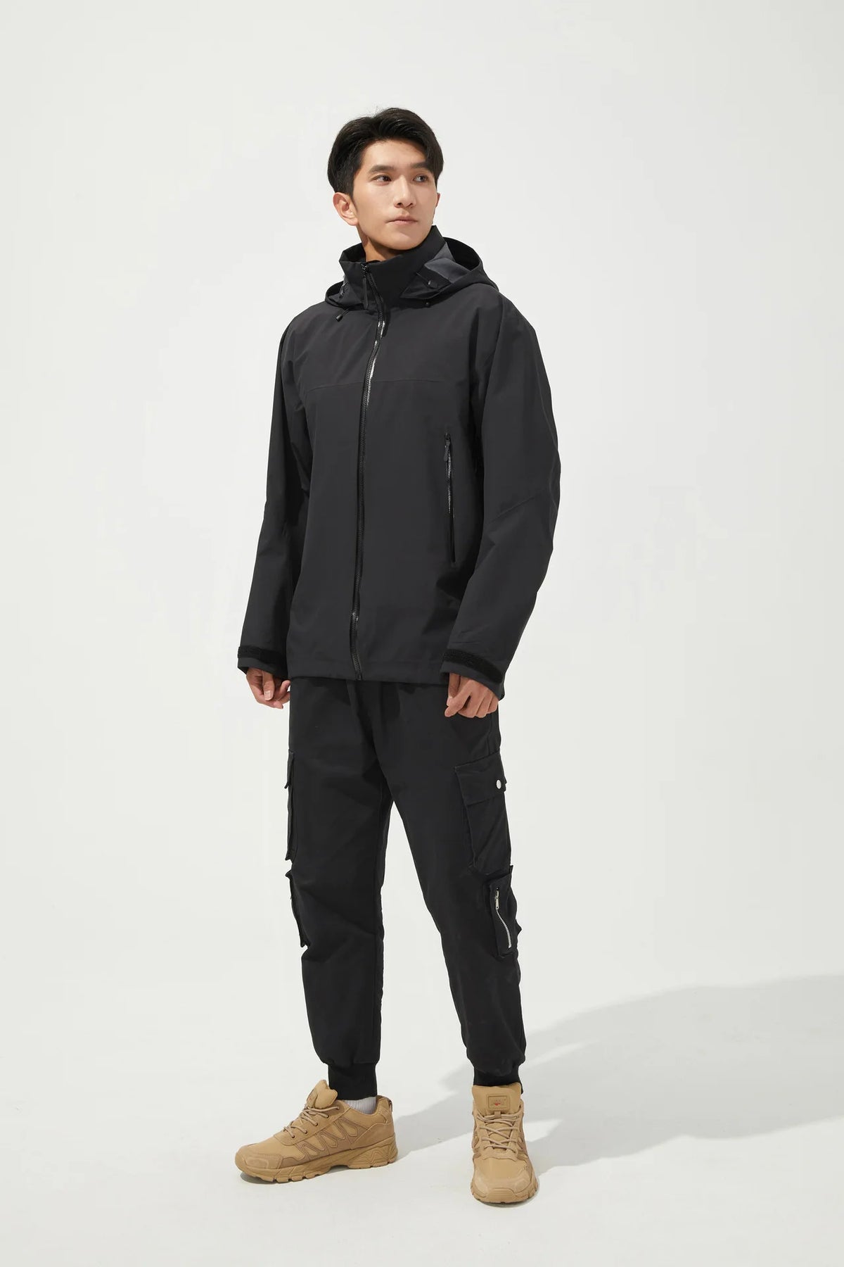 2026 Outdoor Men's and Women's, Fashionable, Windproof and Waterproof, Mountaineering, Breathable, Travel, Camping, Windbreaker