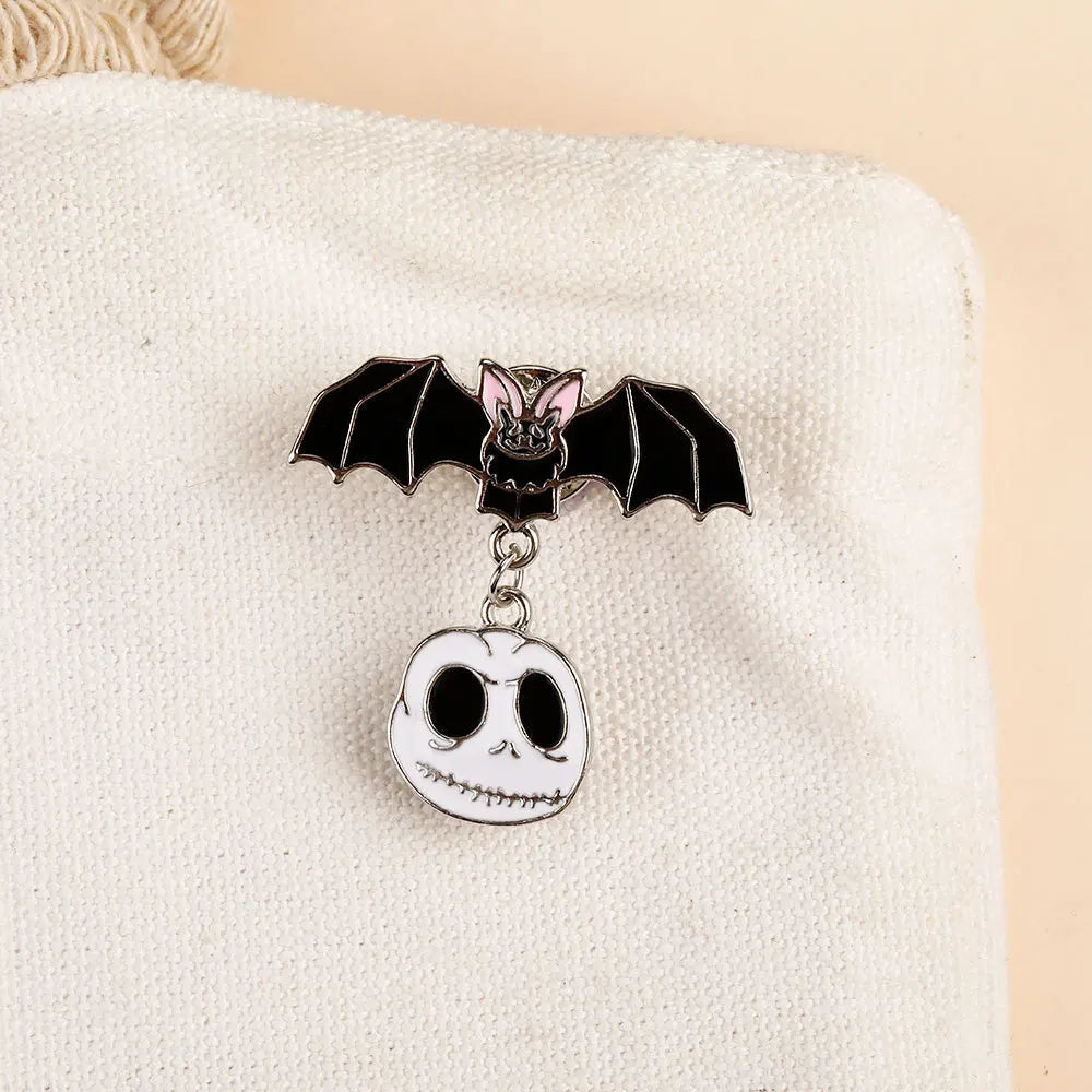 Dark Punk Style Halloween Enamel Brooch Creative Bat Pumpkin Skull Ghost Snake Lapel Pin Badge Backpack Clothing Hat Accessories