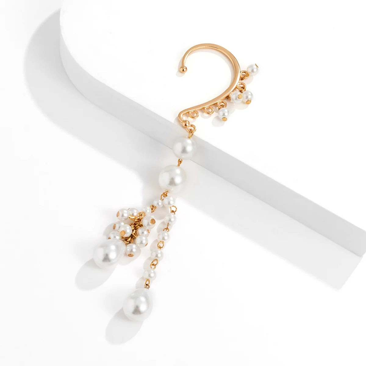 IngeSight.Z 1PC Imitation Pearl Sequins Long Tassel Earrings Kpop Arc Ear Hanging Fake Cartilage Clip Earrings Jewelry Accessory