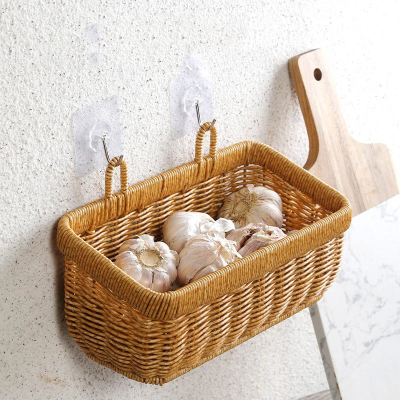 Wall mounted Ginger and Garlic Storage Basket Plastic Woven Plant Hanging Basket Kitchen Storage Basket Rattan Basket