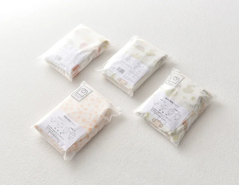 10/30/50pcs Disposable Baby Bibs Waterproof Feeding Bibs for Children Portable Burp Cloth Babies Accessories