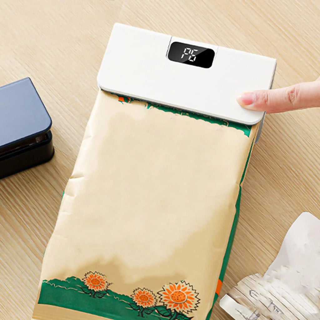 Multipurpose Small Bag Sealer 2 In 1 Chip Bag Sealer&Cutter Vacuum Sealer Fridge Magnet 6 Speed Intelligent Temperature Control